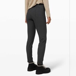 Lululemon Here to There High-Rise 7/8 Pant